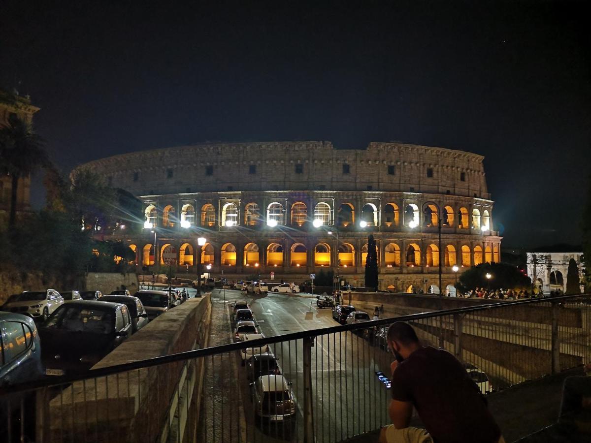 Superattico Sul Colosseo Apartamento Roma