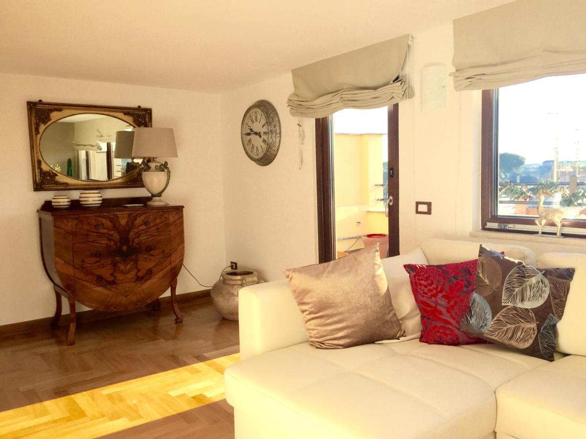 Apartamento Superattico Sul Colosseo Roma