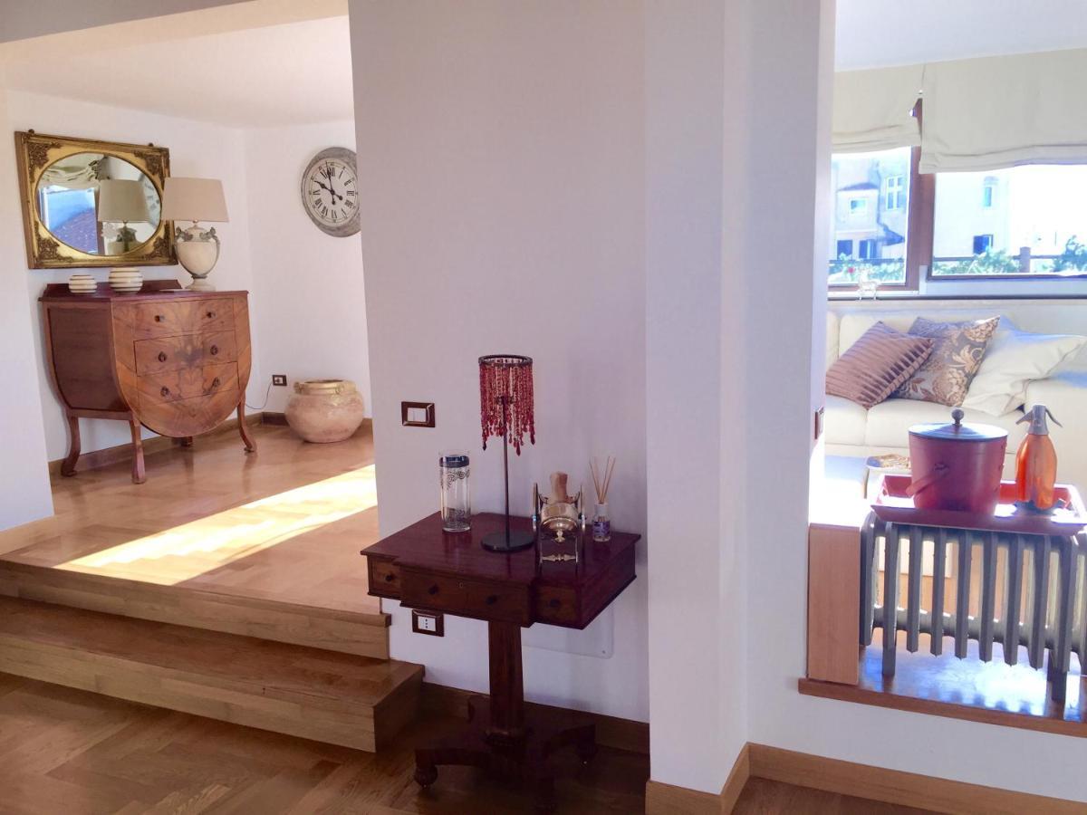Apartamento Superattico Sul Colosseo Roma